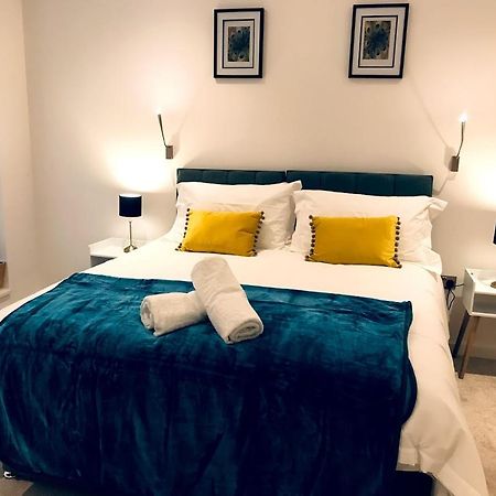 Hotel Maplewood Luxurious One-Bed Flat With Free Parking St Albans Zewnętrze zdjęcie