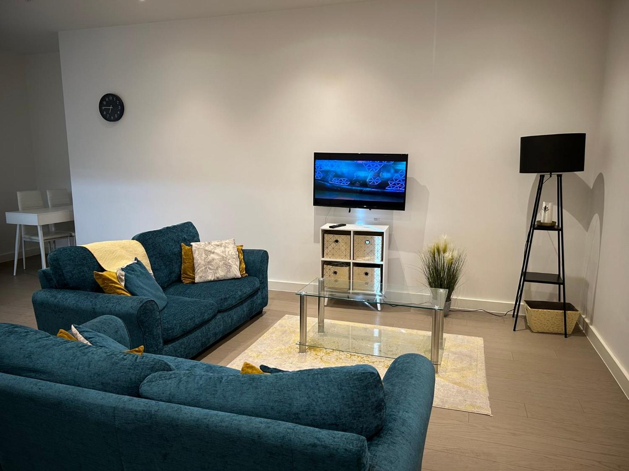 Hotel Maplewood Luxurious One-Bed Flat With Free Parking St Albans Zewnętrze zdjęcie