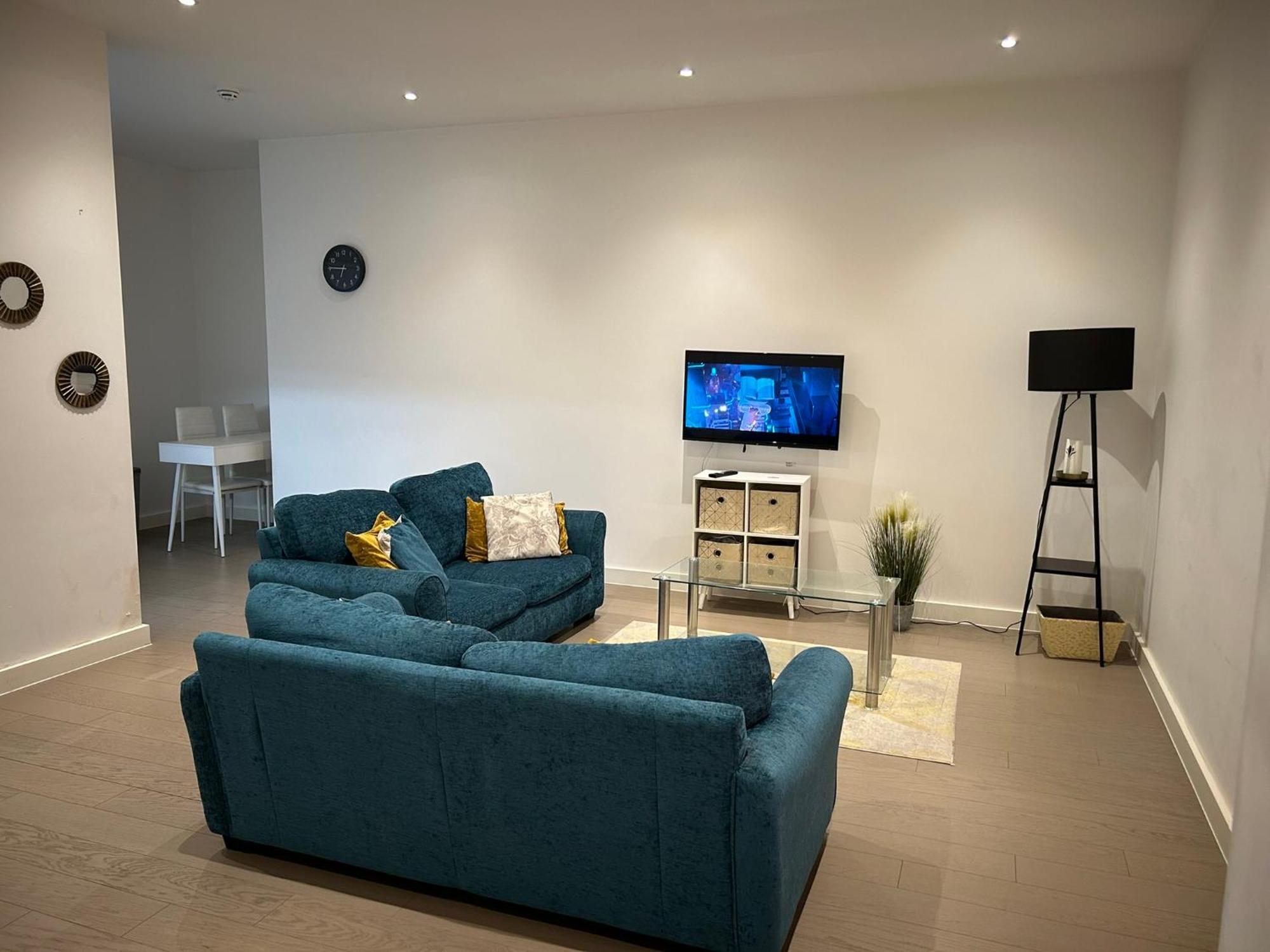 Hotel Maplewood Luxurious One-Bed Flat With Free Parking St Albans Zewnętrze zdjęcie